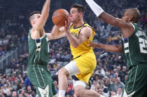 kaiyun登录入口集结日体能课后；密尔沃基雄鹿临场应变备战全明星赛；信心回归；训练强度明显提升的简单介绍