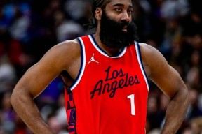 开云体育中国官方网站 哈登赛事官方发布突破纪录新规，掘金争议不断！